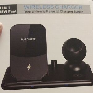 Fast Charge Black Wireless Charging Station